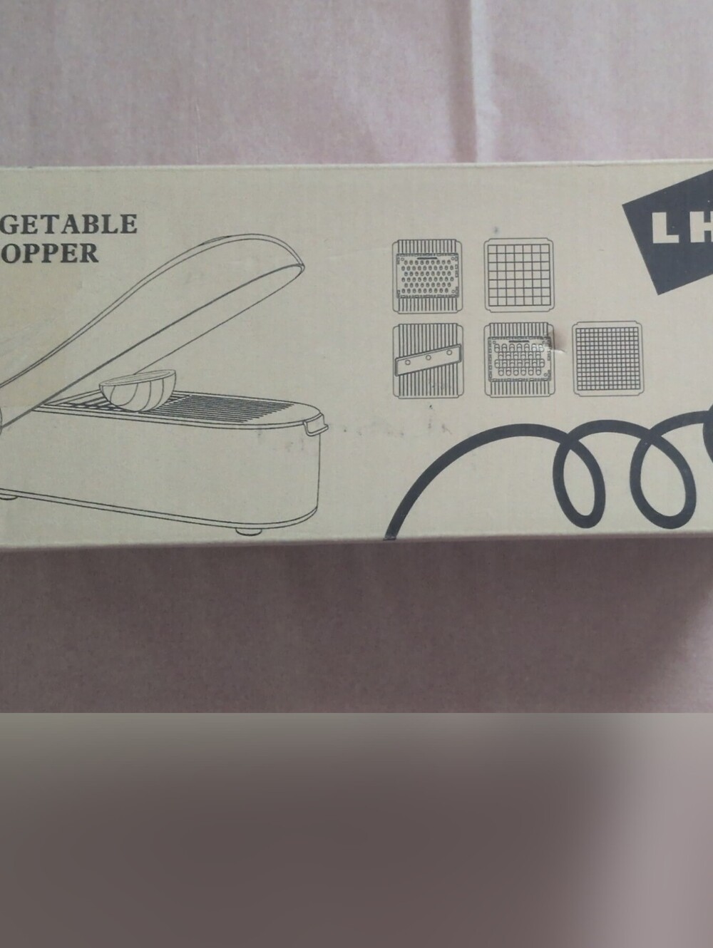 Vegetable Chopper with Multiple Cutting Blades
